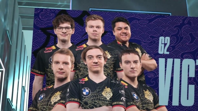 面对超紧玩 面对超紧玩