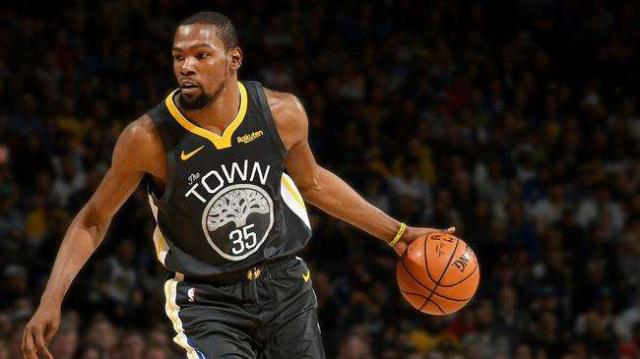 万人奔赴同 万人奔赴同